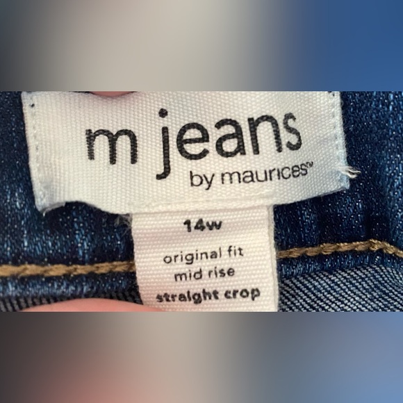 Capris - Picture 3 of 3